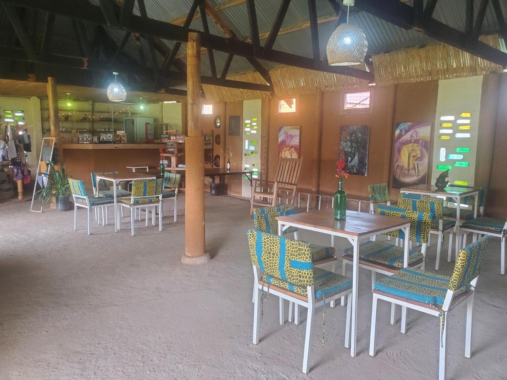 Gaia Eco Hub Bnb Fort Portal ภายนอก รูปภาพ